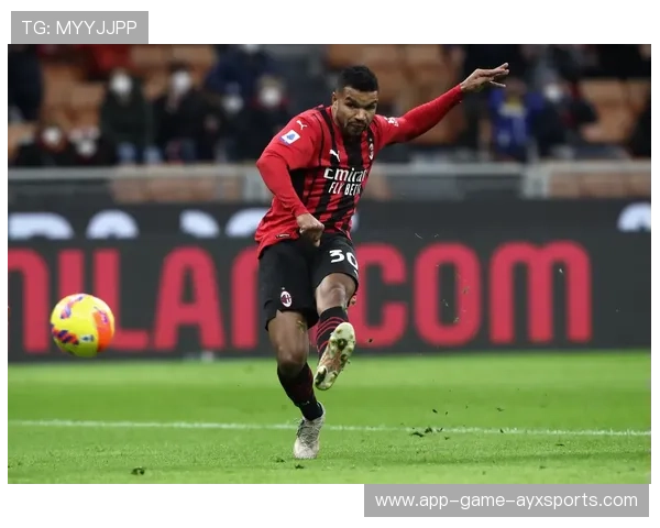 AC米兰莱奥突入禁区一脚破门